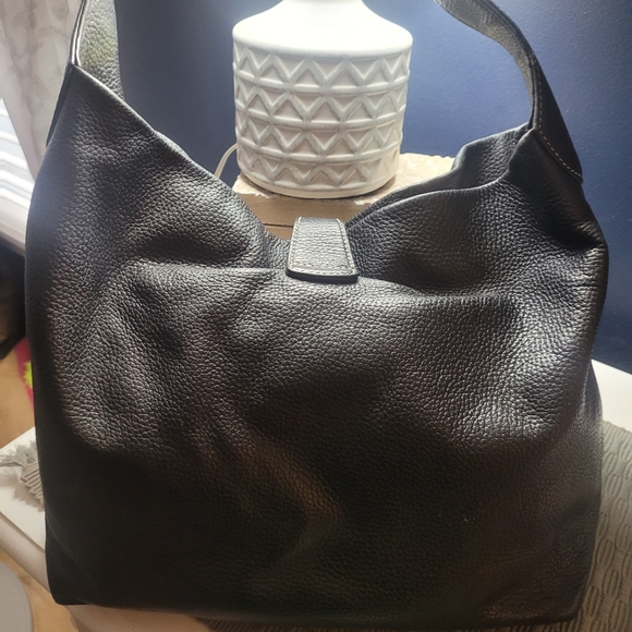 Dooney and Bourke Bag - Picture 2 of 6